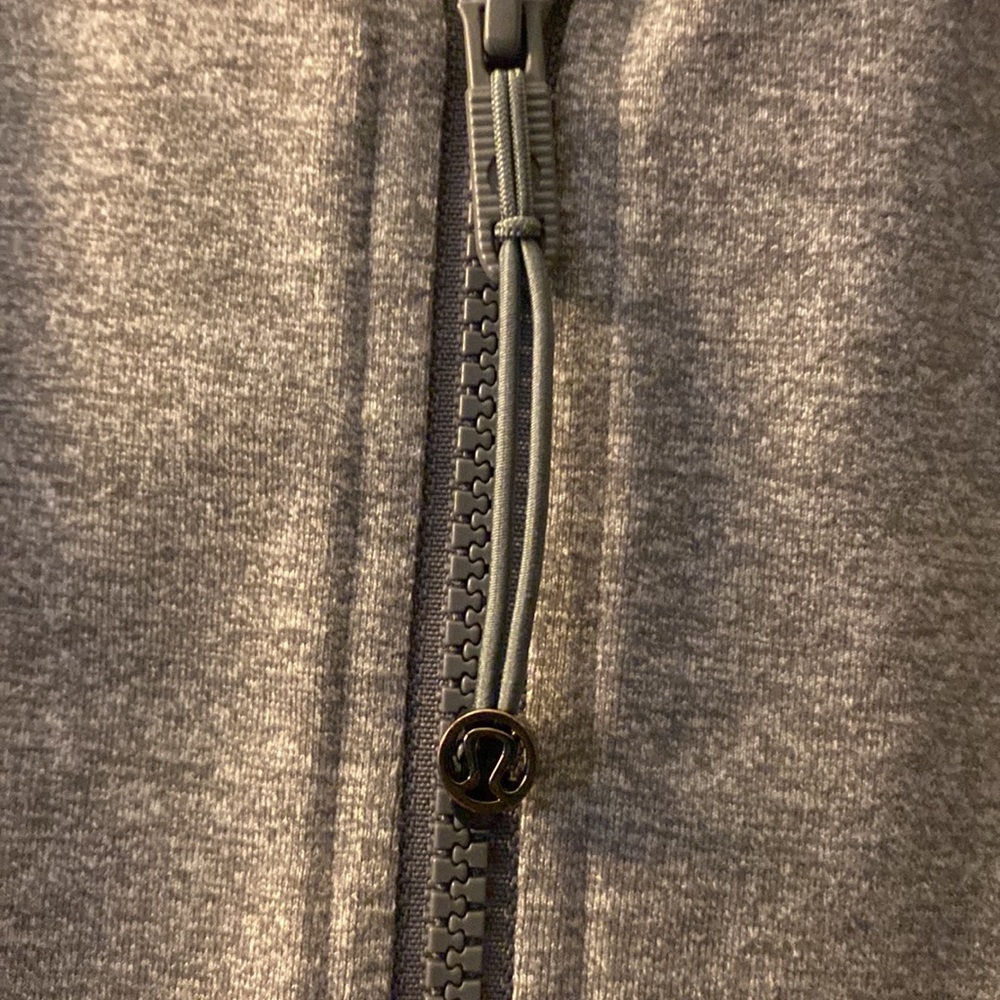 Lululemon Define Jacket - Picture 4 of 5